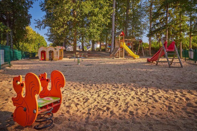 L'aire de jeux pour enfants