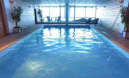 Piscine intérieure chauffée