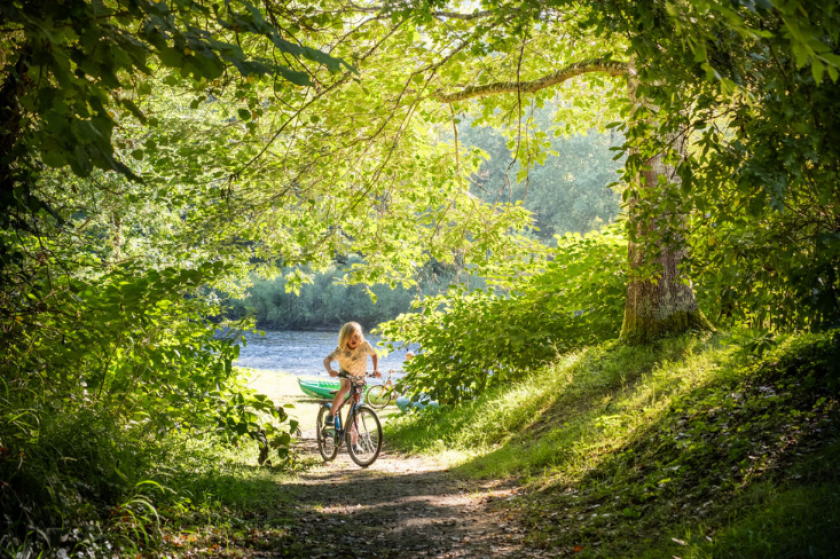 Huttopia Beaulieu sur Dordogne