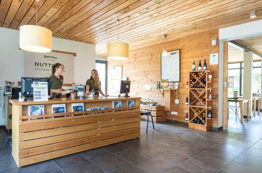 Huttopia Divonne les Bains hiver