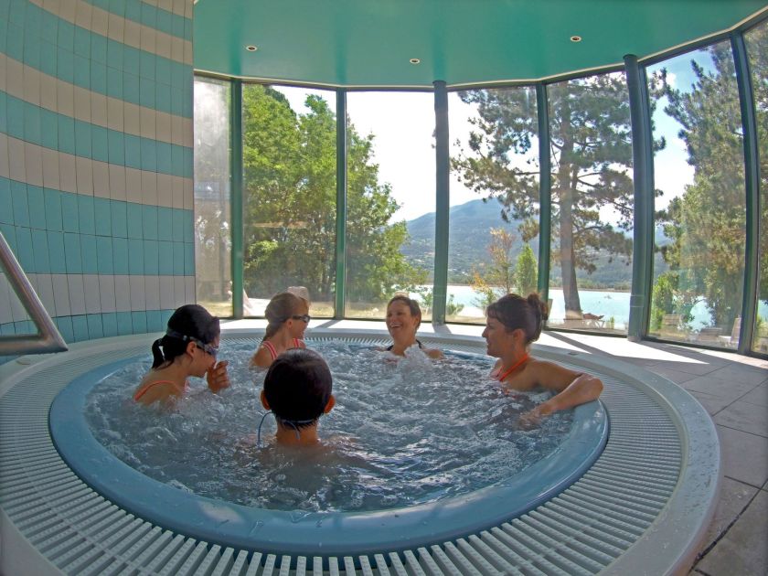 Jacuzzi