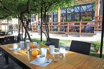 Terrasse  petit déjeuner