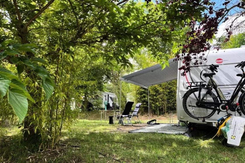 camping