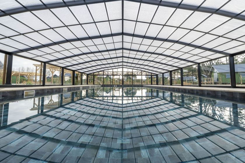 Piscine couverte