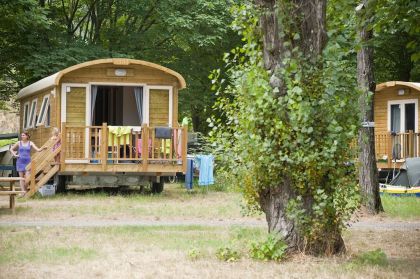 Les roulottes du Camping Indigo Le Moulin, pour un séjour insolite et confortable