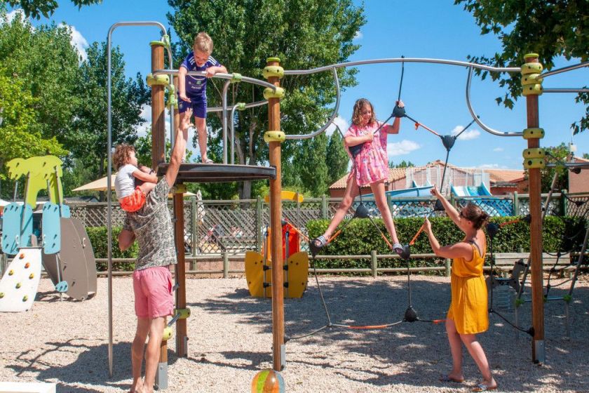 L'aire de jeux pour enfants